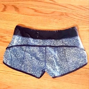 Lululemon speed shorts 2.5
